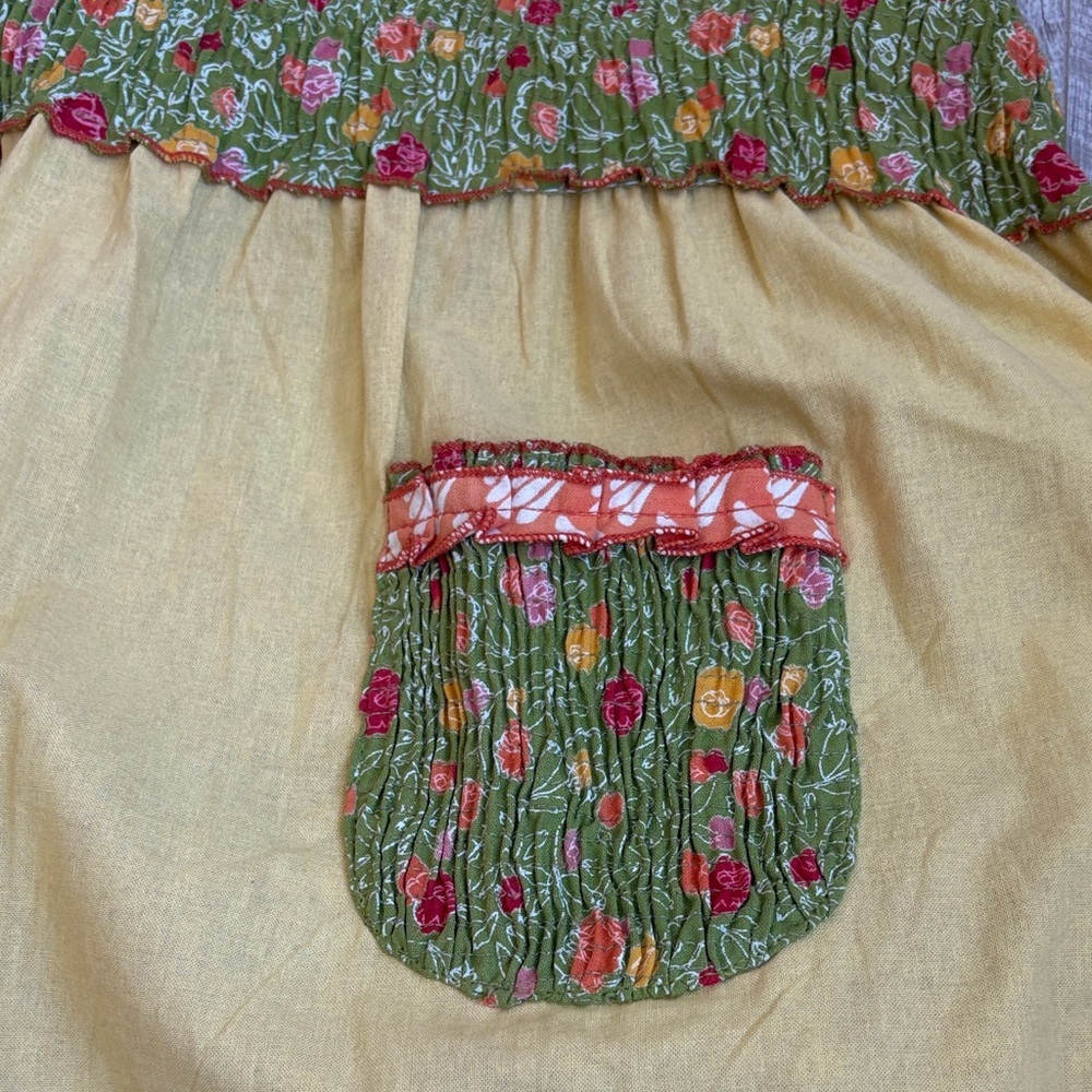 3/$15! Yellow and Green Craft Costume Apron - Picture 3 of 4